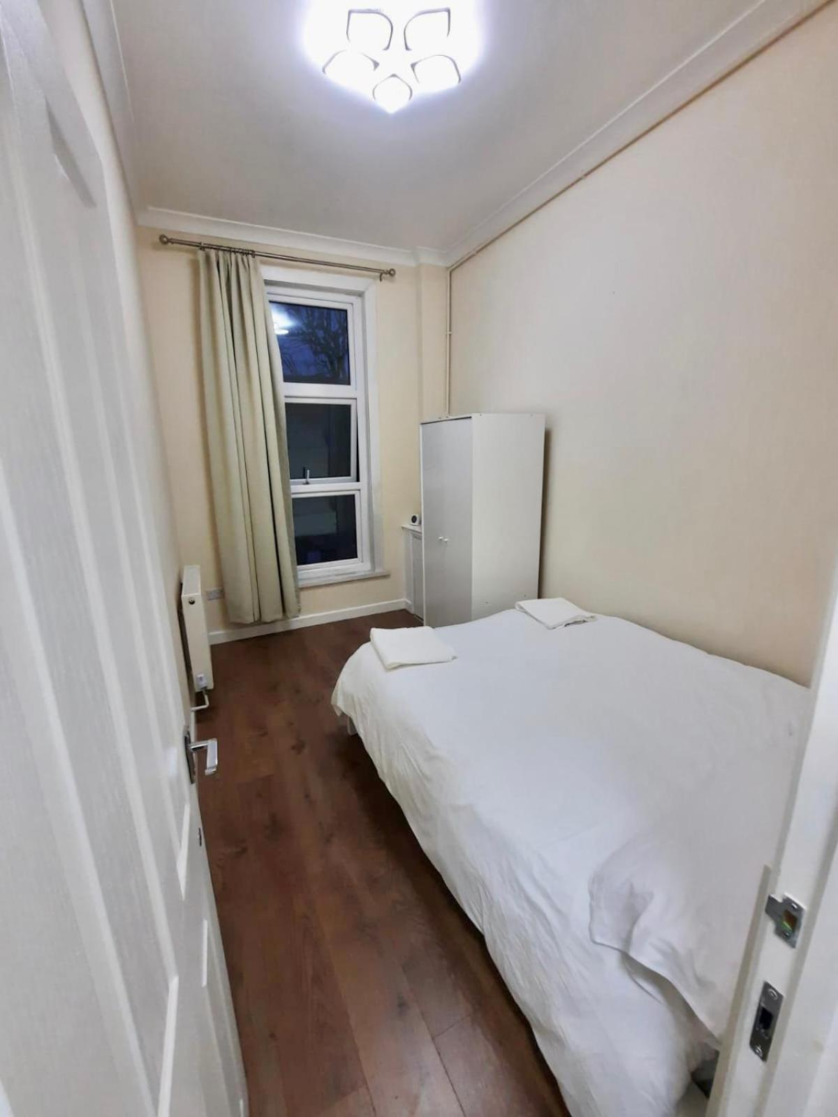 The Euston Guest House-64 ลอนดอน ภายนอก รูปภาพ